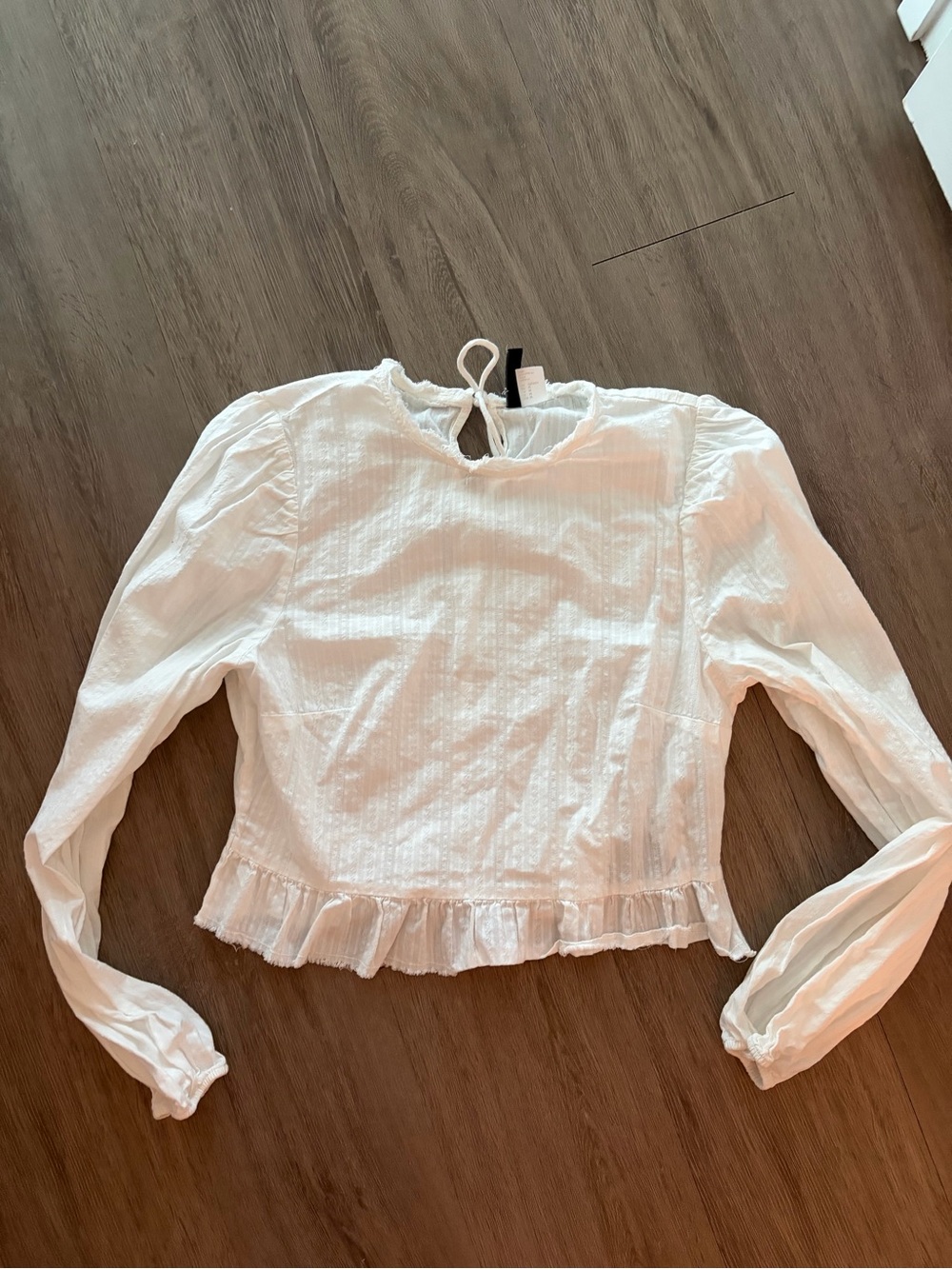 H&M Women's White Ruffled Long-Sleeve Blouse